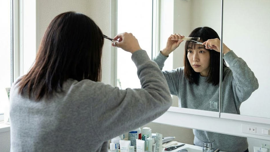 前髪と眉のバランス調整のコツ